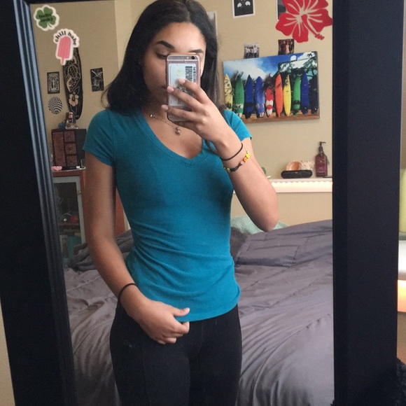 Blue top - Picture 3 of 3